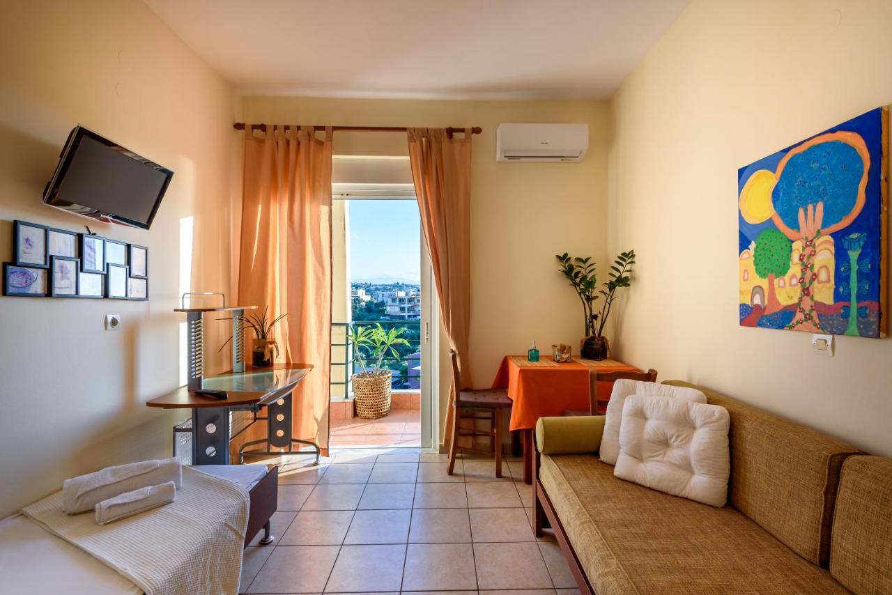 Golden Beach Hill Apartments カト・ダラトソ エクステリア 写真
