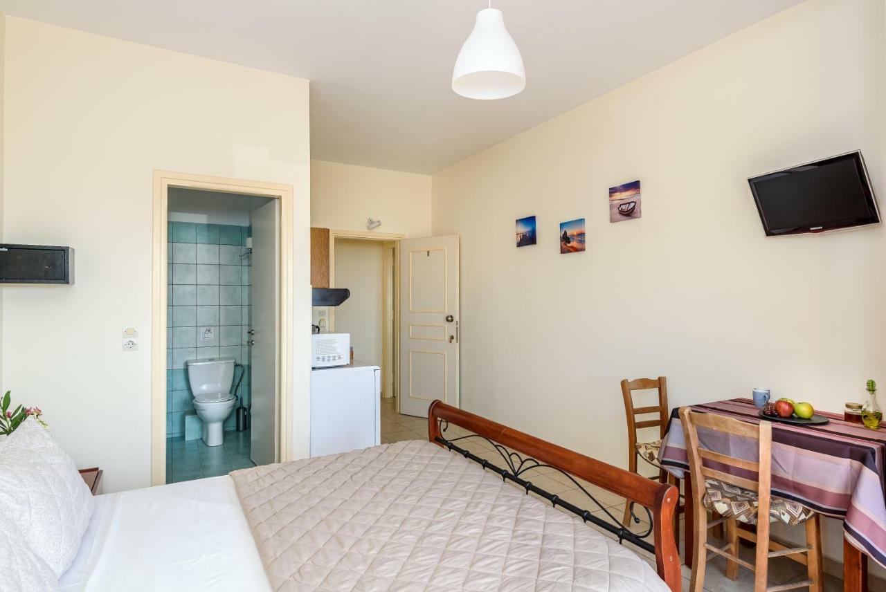 Golden Beach Hill Apartments カト・ダラトソ エクステリア 写真