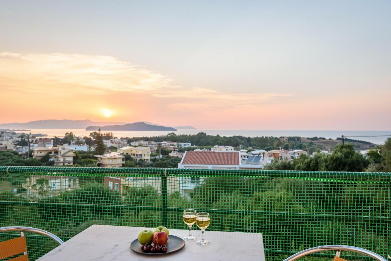 Golden Beach Hill Apartments カト・ダラトソ エクステリア 写真